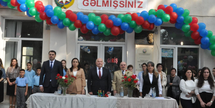 15 sentyabr 2023-cü il tarixdə Beyləqan rayon ümumtəhsil məktəblərində “Bilik günü” keçirildi.